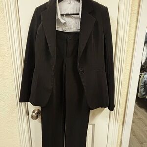 Classic Black women Suit set